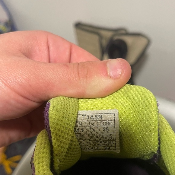 ASICS running shoes - Picture 5 of 5